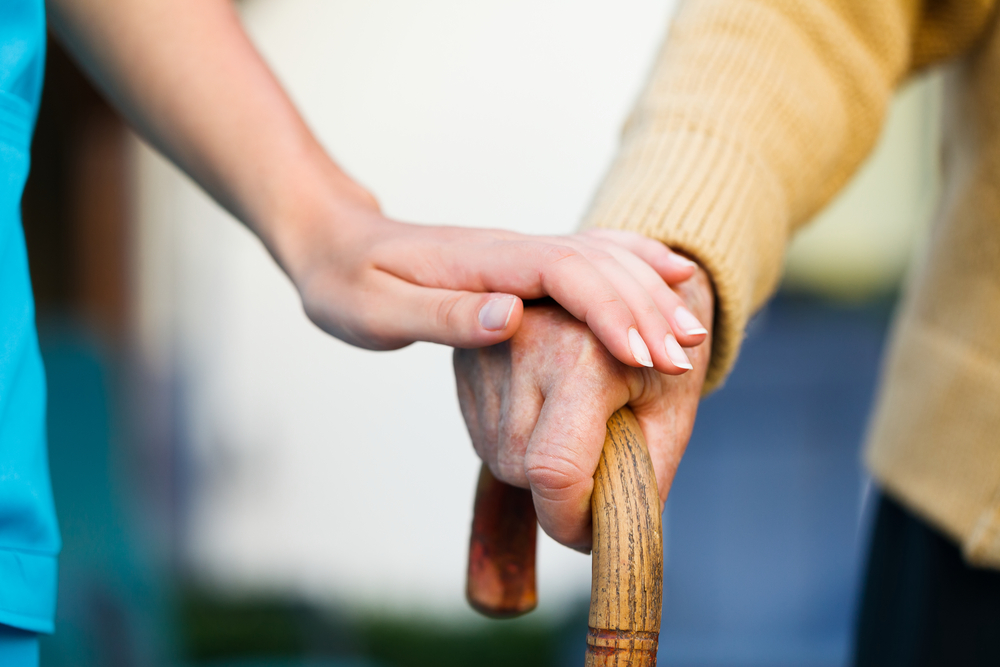 Financial hardships common among caregivers of dementia patients
